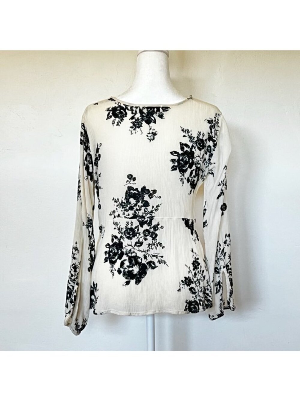 Anthropologie Lovestitch Black Cream Floral Top Sz M Boho Coquette Flowy Cotton - Picture 5 of 14